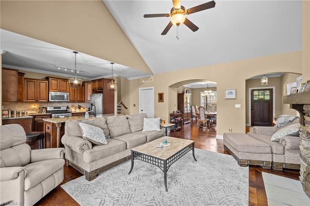3445 Grandview Crossing Lane, Pfafftown, NC 27040
