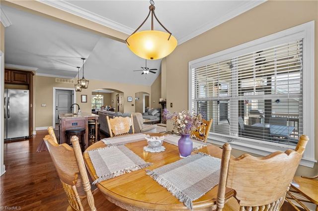 3445 Grandview Crossing Lane, Pfafftown, NC 27040