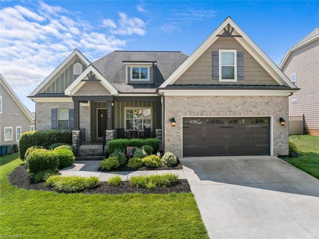 3445 Grandview Crossing Lane, Pfafftown, NC 27040