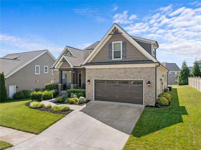 3445 Grandview Crossing Lane, Pfafftown, NC 27040
