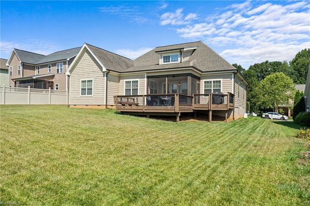 3445 Grandview Crossing Lane, Pfafftown, NC 27040