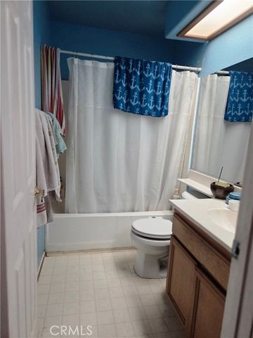 16339 Salinas, Victorville, CA 92394