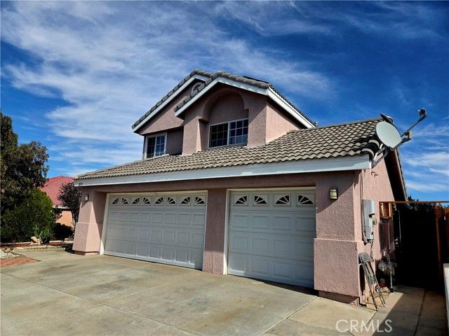 16339 Salinas, Victorville, CA 92394