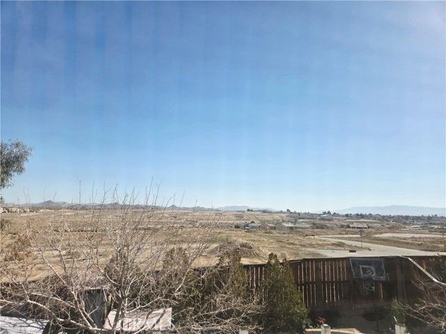 16339 Salinas, Victorville, CA 92394