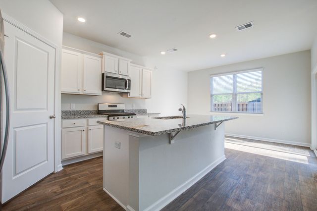 827 Kirby Court, Charleston, SC 29414