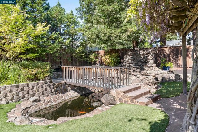 583 Santander Drive, San Ramon, CA 94583