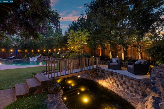 583 Santander Drive, San Ramon, CA 94583