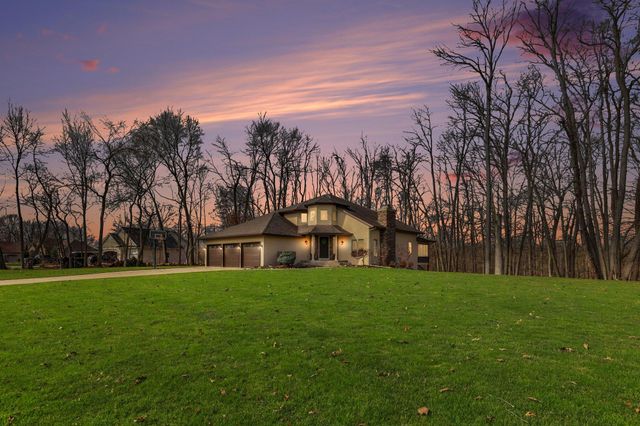 2011 Knollpoint Drive Ne, Ada Twp, MI 49301