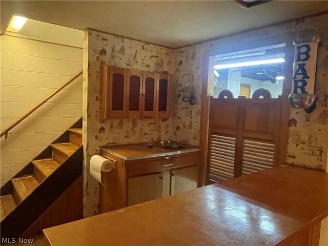 180 Paradise Road, Painesville Twp, OH 44077