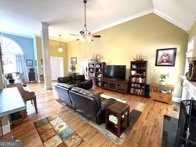 390 Lakeland Drive, Athens, GA 30607