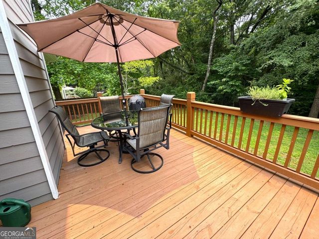 390 Lakeland Drive, Athens, GA 30607