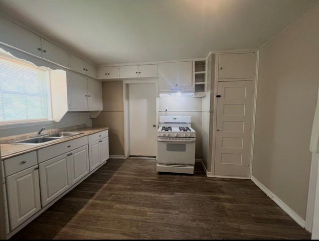 415 Randall Street, Pasadena, TX 77506