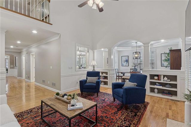 7744 Georgetown Chase, Roswell, GA 30075