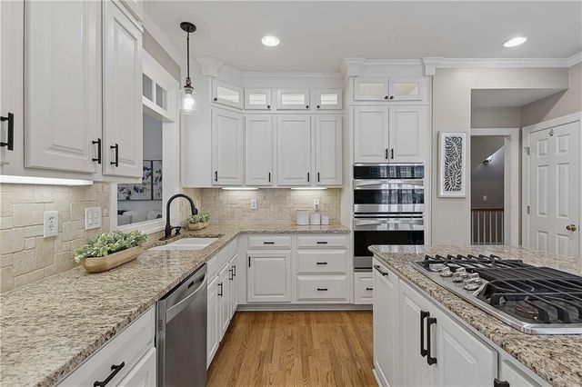 7744 Georgetown Chase, Roswell, GA 30075