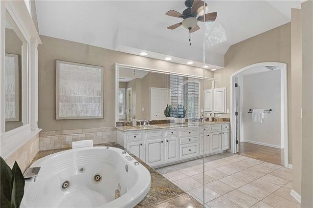 7744 Georgetown Chase, Roswell, GA 30075