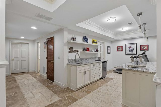 7744 Georgetown Chase, Roswell, GA 30075
