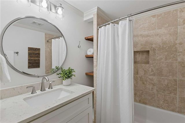 7744 Georgetown Chase, Roswell, GA 30075