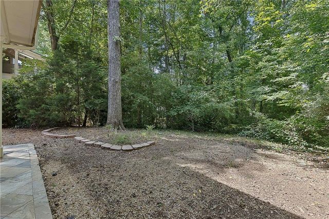 7744 Georgetown Chase, Roswell, GA 30075