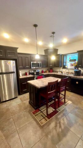 508 Major Lane, Neosho, MO 64850