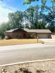508 Major Lane, Neosho, MO 64850