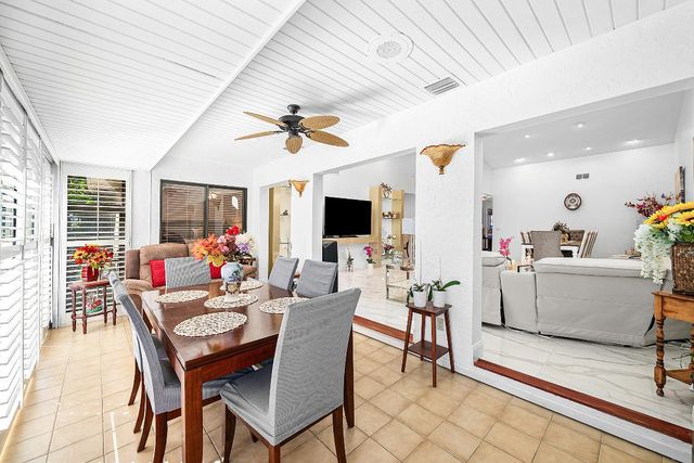 6858 Fountains Circle, Lake Worth, FL 33467