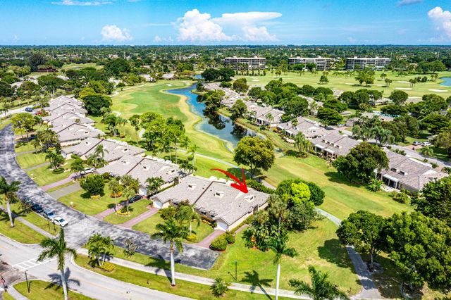 6858 Fountains Circle, Lake Worth, FL 33467