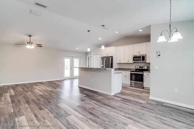 767 Washington Boulevard NW, Lake Placid, FL 33852