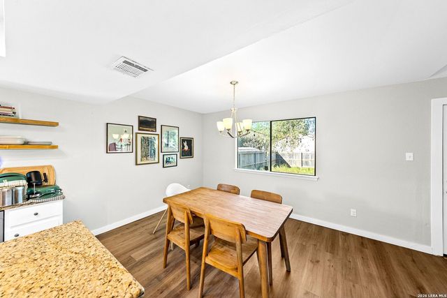 7275 FLAMING FOREST ST, San Antonio, TX 78250