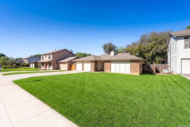 7275 FLAMING FOREST ST, San Antonio, TX 78250