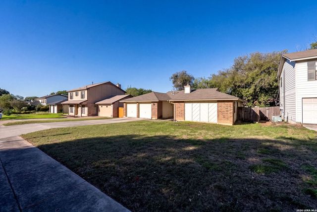 7275 FLAMING FOREST ST, San Antonio, TX 78250