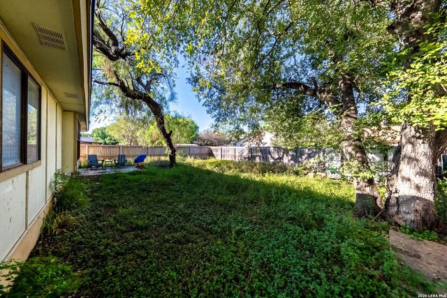 7275 FLAMING FOREST ST, San Antonio, TX 78250