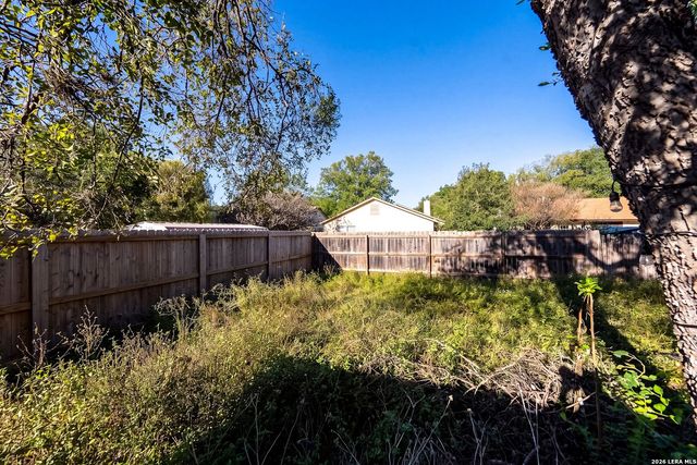 7275 FLAMING FOREST ST, San Antonio, TX 78250