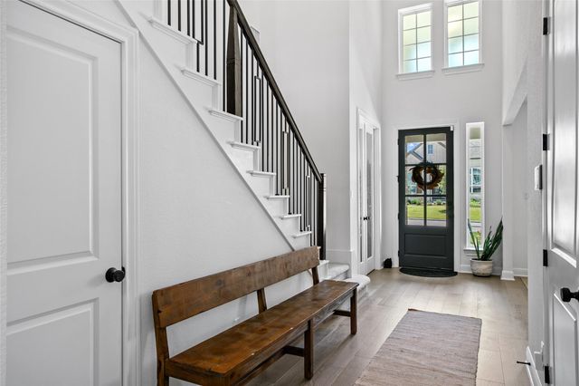 707 Two Creeks LN, Austin, TX 78737