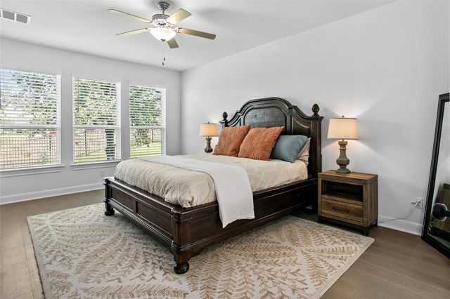 707 Two Creeks LN, Austin, TX 78737