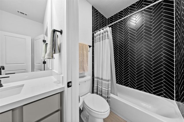 707 Two Creeks LN, Austin, TX 78737