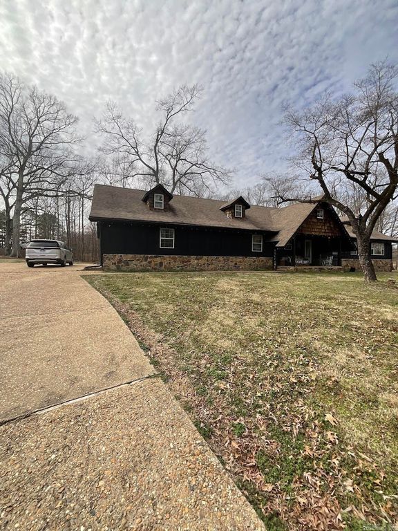 2214 County Line Road, Little Rock, AR 72210