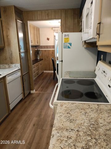 2175 W SOUTHERN Avenue 151, Apache Junction, AZ 85120