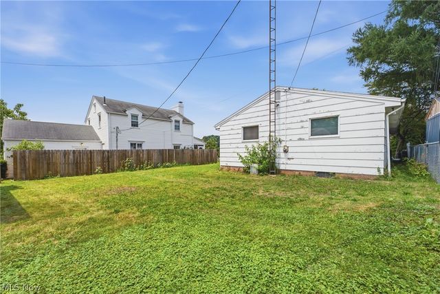 1538 Cottage Place NW, Canton, OH 44703