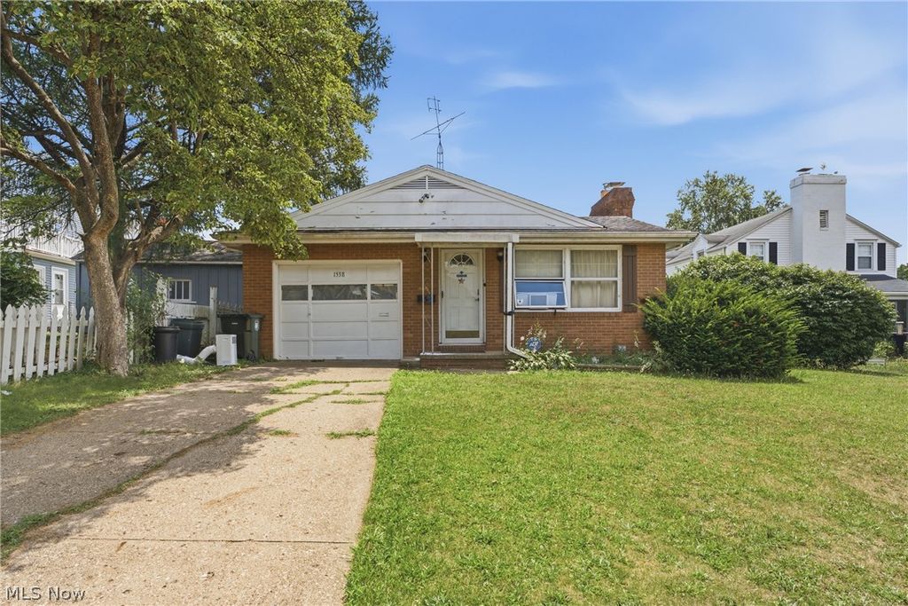 1538 Cottage Place NW, Canton, OH 44703