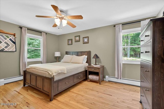 379 North Road, Poestenkill, NY 12018