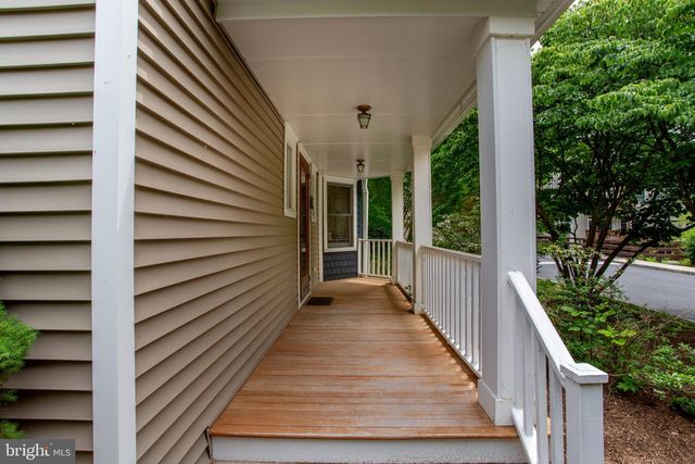 13 ROCK CREEK WOODS, Lambertville, NJ 08530