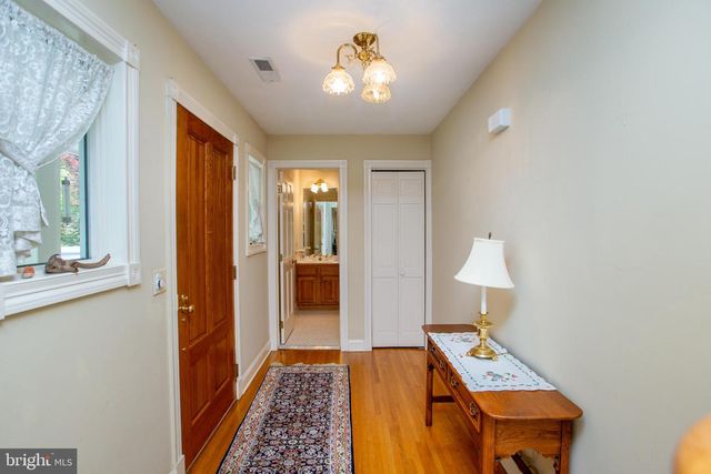 13 ROCK CREEK WOODS, Lambertville, NJ 08530