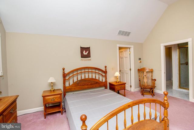13 ROCK CREEK WOODS, Lambertville, NJ 08530