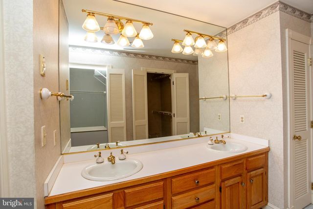 13 ROCK CREEK WOODS, Lambertville, NJ 08530
