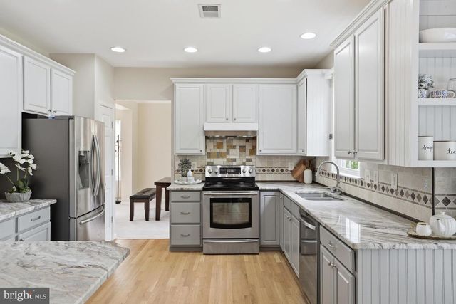 8159 TENBROOK DR, Gainesville, VA 20155