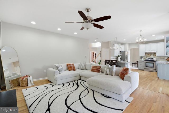 8159 TENBROOK DR, Gainesville, VA 20155