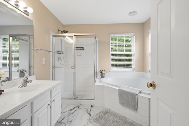 8159 TENBROOK DR, Gainesville, VA 20155