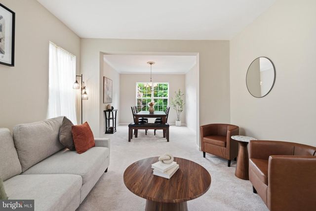 8159 TENBROOK DR, Gainesville, VA 20155