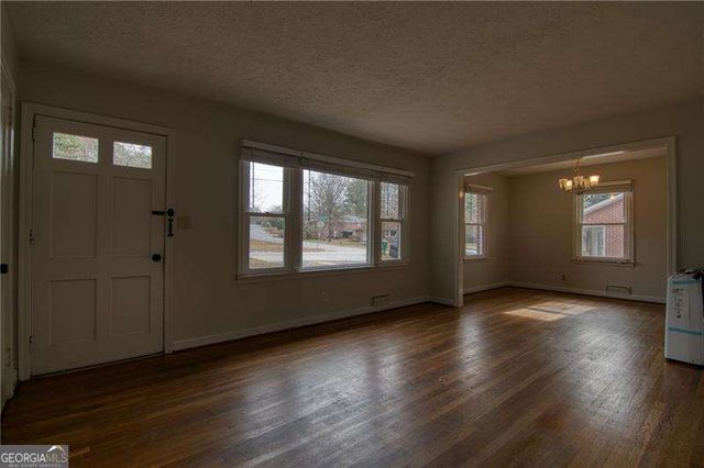 2232 Old Spring Road SE, Smyrna, GA 30080