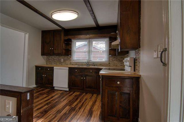 2232 Old Spring Road SE, Smyrna, GA 30080